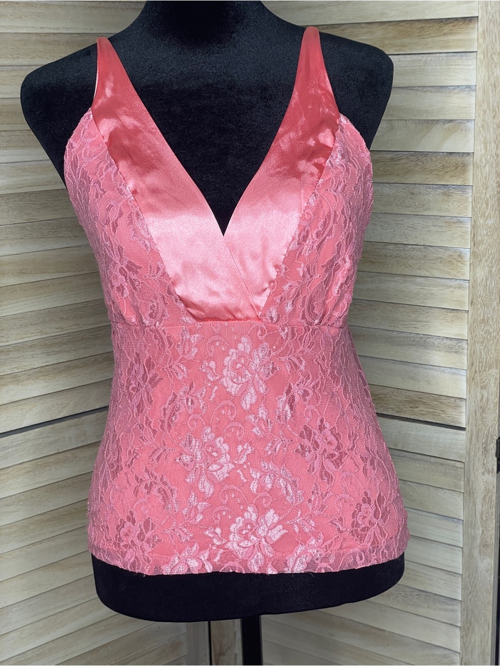 Funkadelic Women’s Pink Lace Cami Top. Size Large Satin Trim V-Neck. Lined front